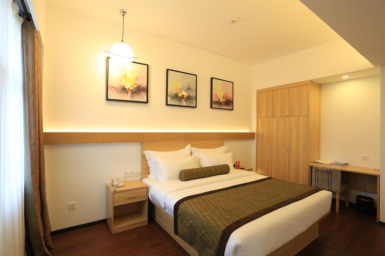 Oyo8001 Tiandi Hotel Shenzhen Luaran gambar